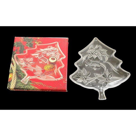 Set‎ Of 2 Mikasa Savoir Vivre Festive Bouquet 7.5” Christmas Tree Glass Dish NIB - Picture 2 of 6